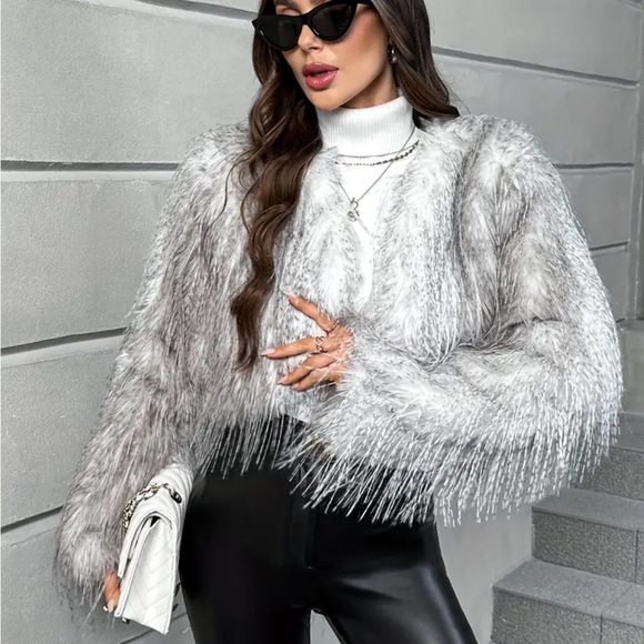 NEW Faux Fur Open Front Jacket - Picture 2 of 3